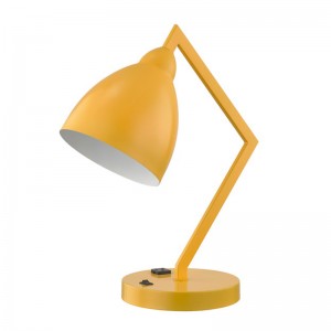 Üzleti lámpa rögzített fémkarral és fejjel integrált aljzattal és/OFF Rocker kapcsolóval az alapon a vendégszoba számára